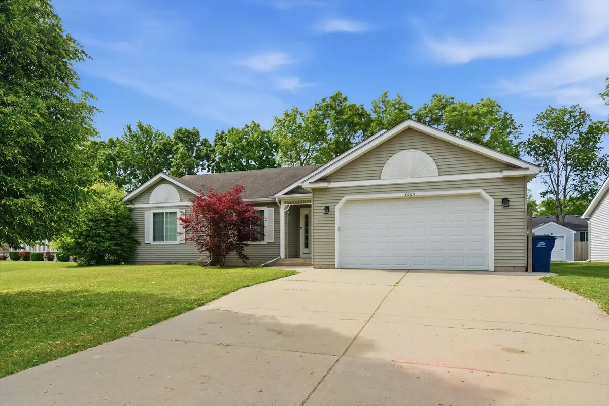 3009 W Sherman AVE, Waukegan, IL 60085