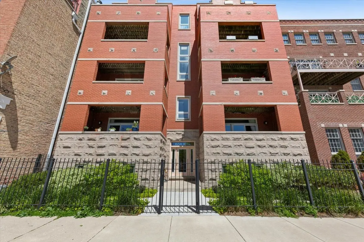 1654 W AUGUSTA BLVD #2E, Chicago, IL 60622