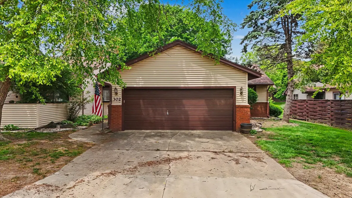 302 Spring CIR #0, Urbana, IL 61802