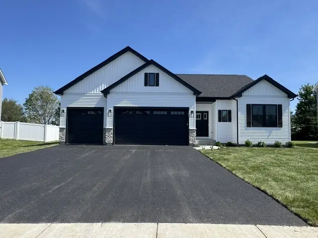 351 Campion DR, Hampshire, IL 60140