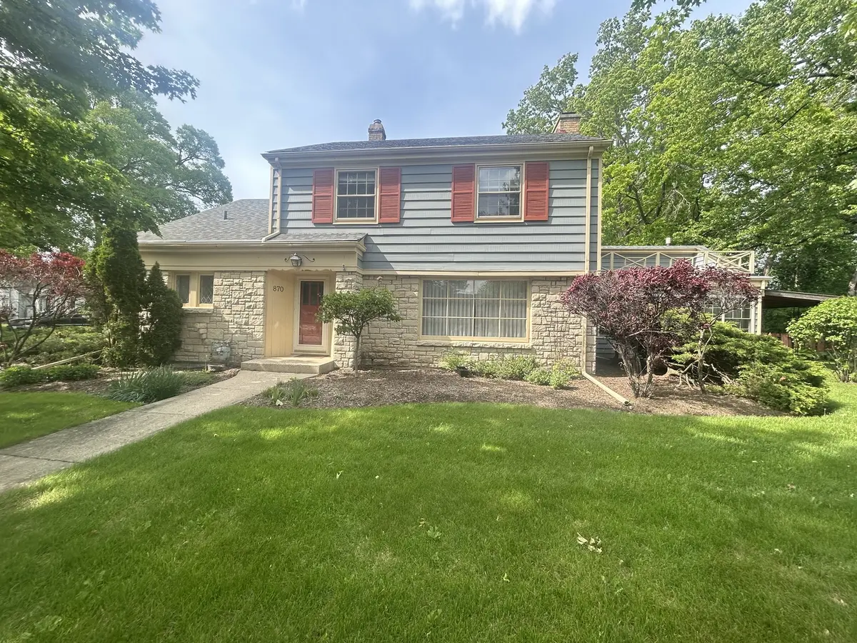 870 Morgan ST, Elgin, IL 60123