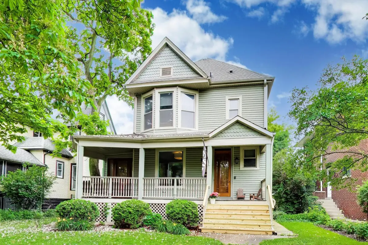 541 N Lombard AVE, Oak Park, IL 60302