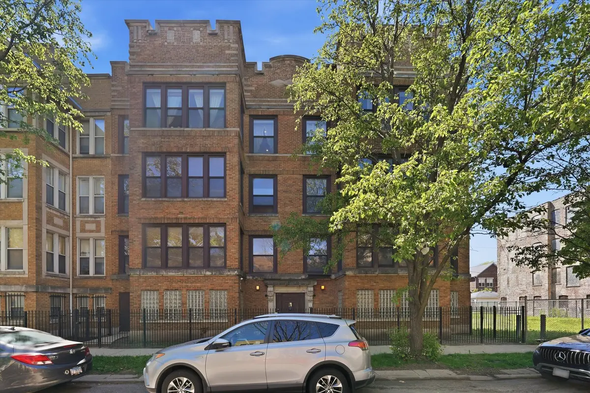 4740 S Ingleside AVE #3S, Chicago, IL 60615