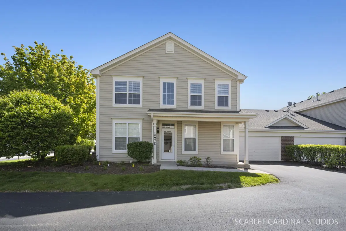 124 W PARK AVE #C, Sugar Grove, IL 60554
