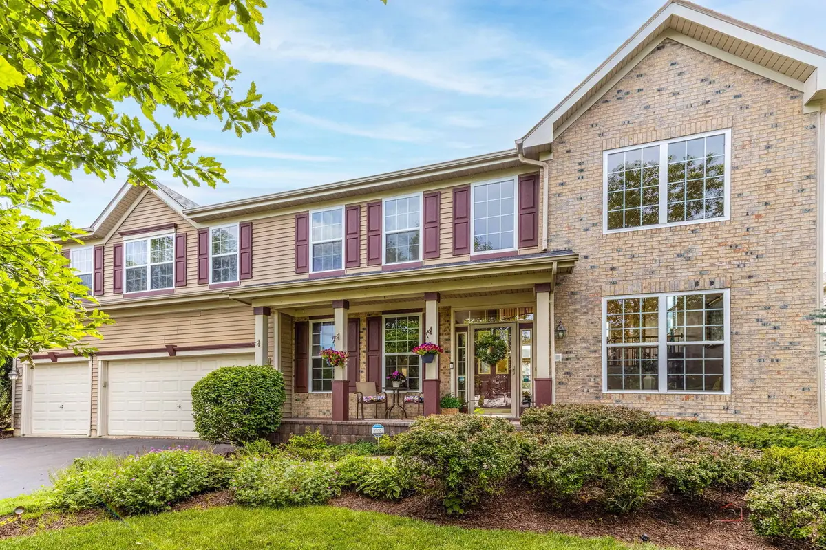 1198 Tulip Tree LN, Lake Villa, IL 60046