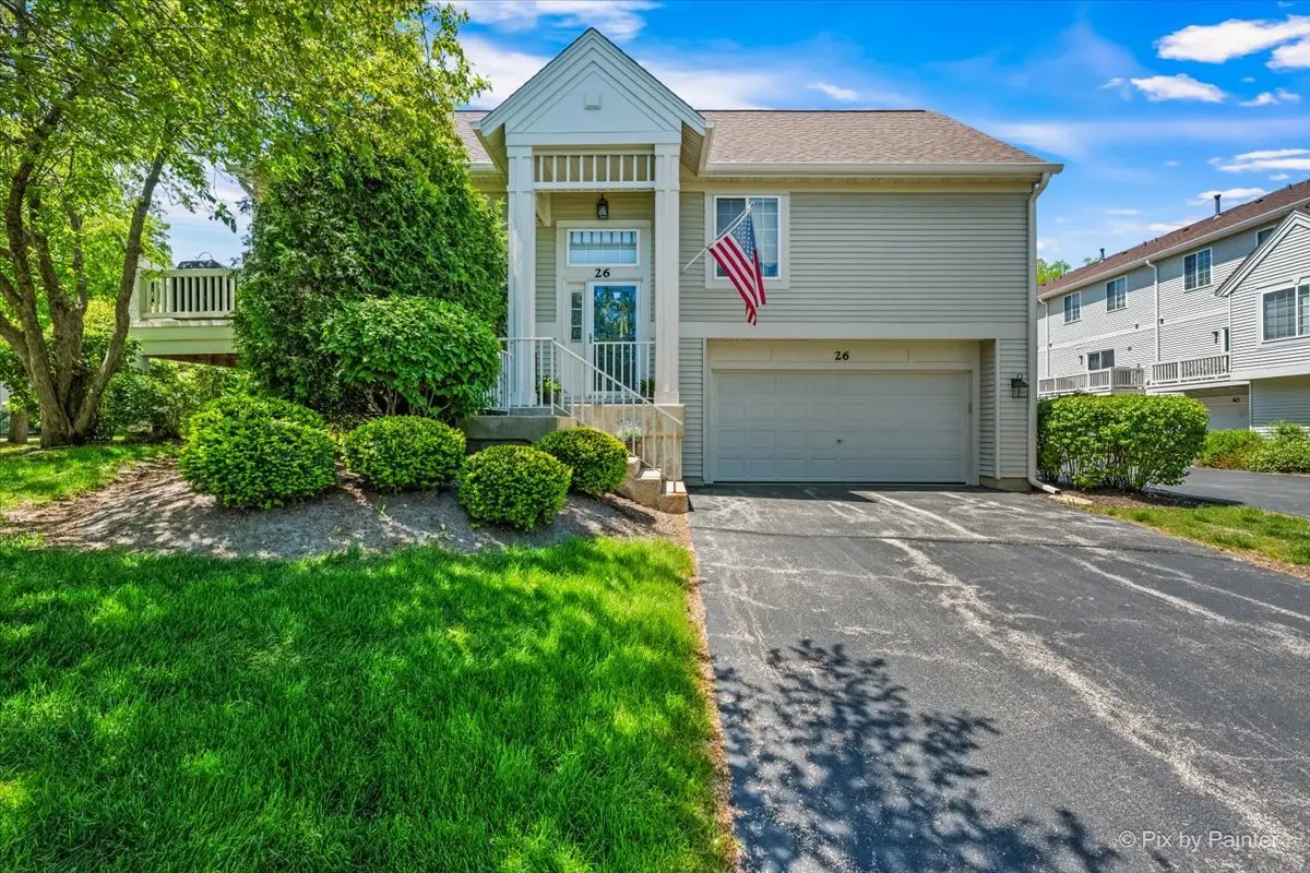 26 New Haven DR, Cary, IL 60013