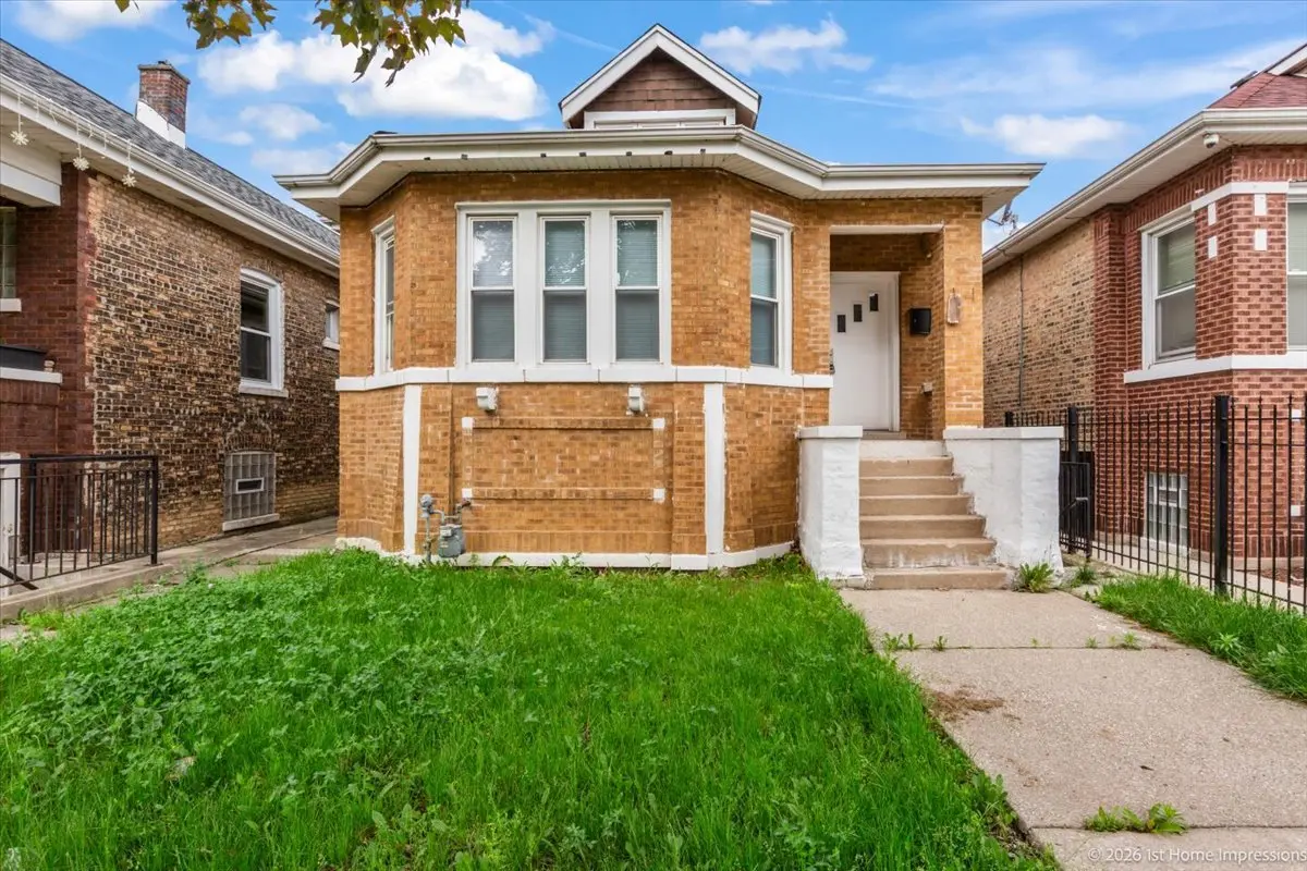 6228 S Fairfield AVE, Chicago, IL 60629