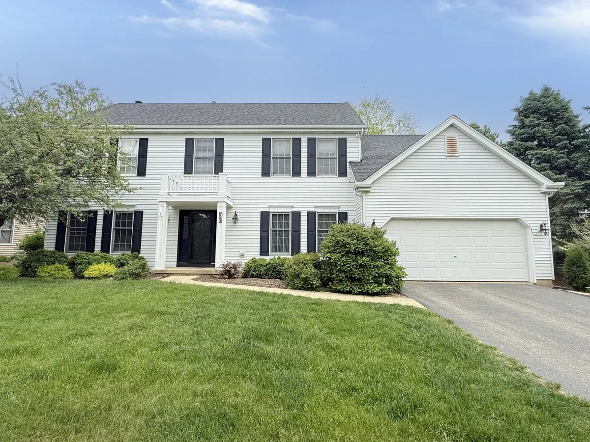 0N551 W Weaver CIR, Geneva, IL 60134