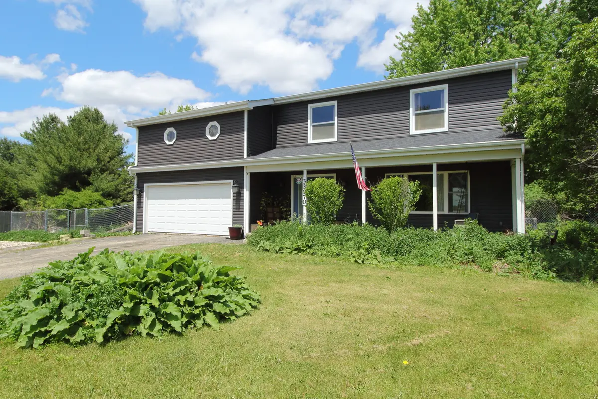33970 Rebecca RD, Kingston, IL 60145