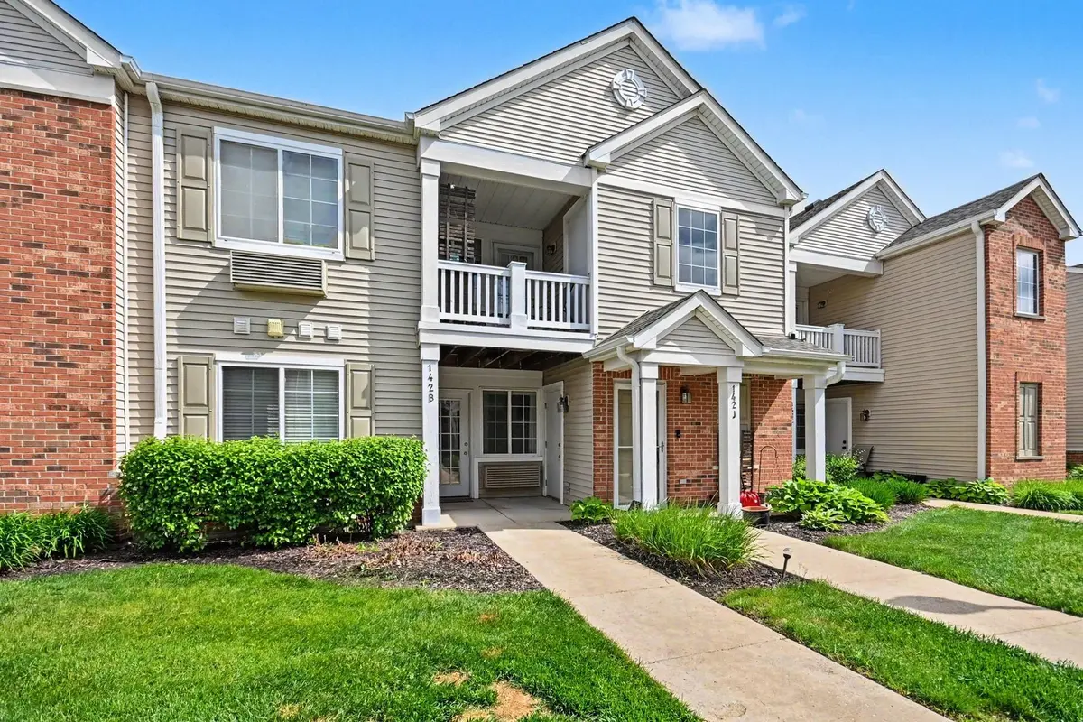 142 Bertram DR #B, Yorkville, IL 60560