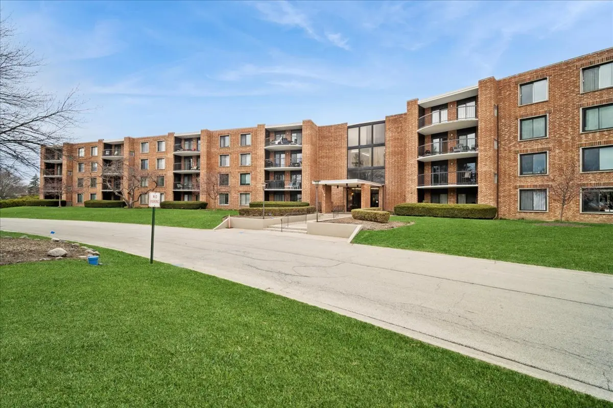 1515 E Central RD #462B, Arlington Heights, IL 60005