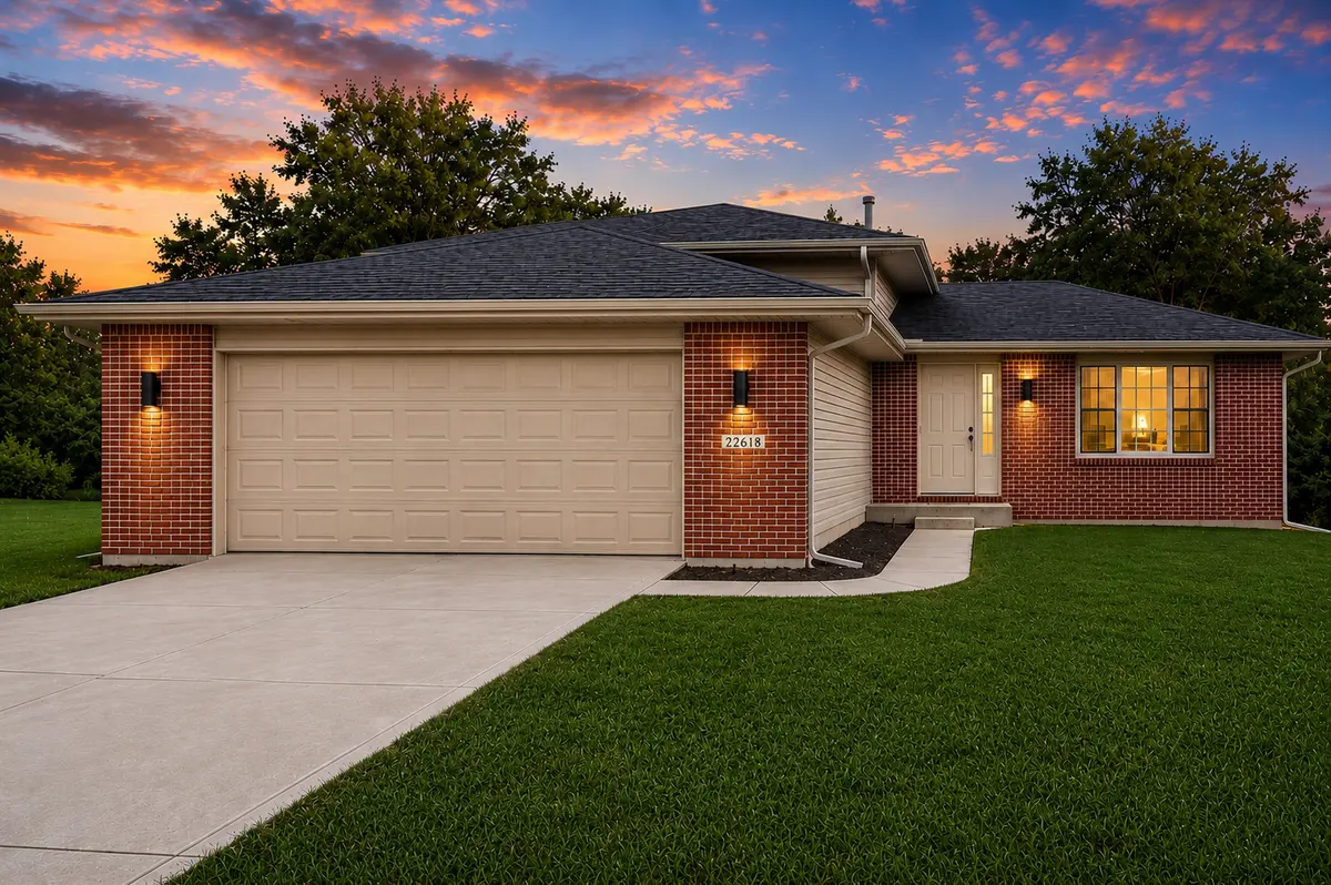 22618 Plum Creek DR, Sauk Village, IL 60411