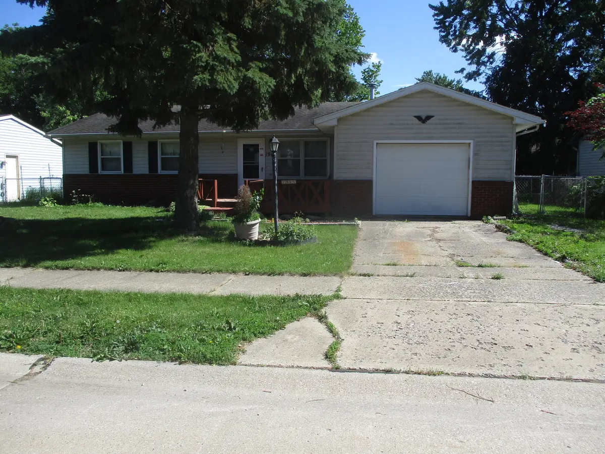 1911 Branch RD, Champaign, IL 61821