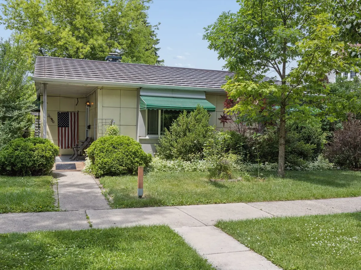 3930 Park AVE, Brookfield, IL 60513