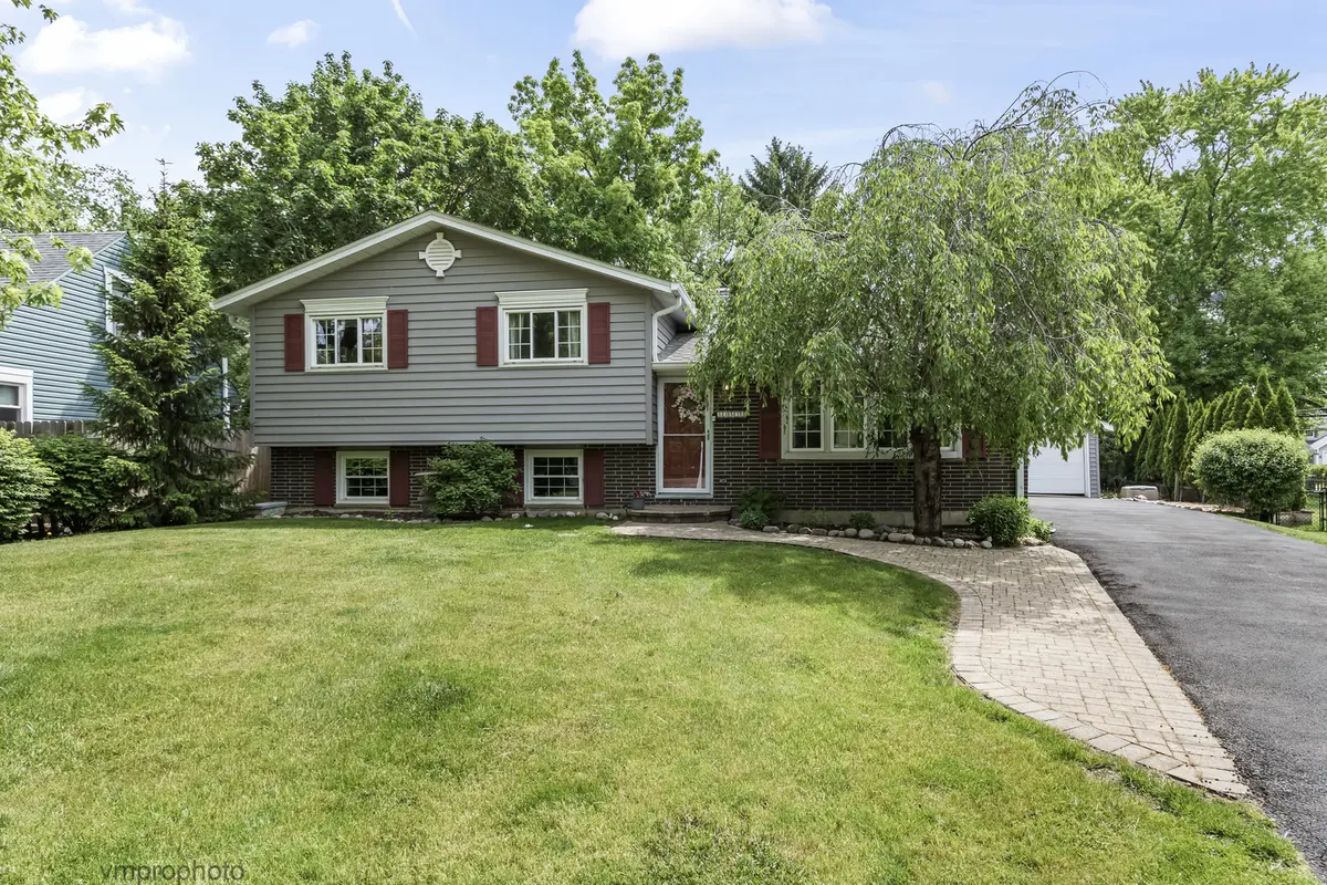 33338 N Sears BLVD, Grayslake, IL 60030