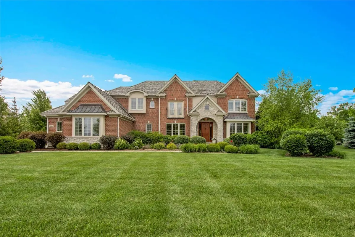 20037 W Old Meadow TRL, Long Grove, IL 60047