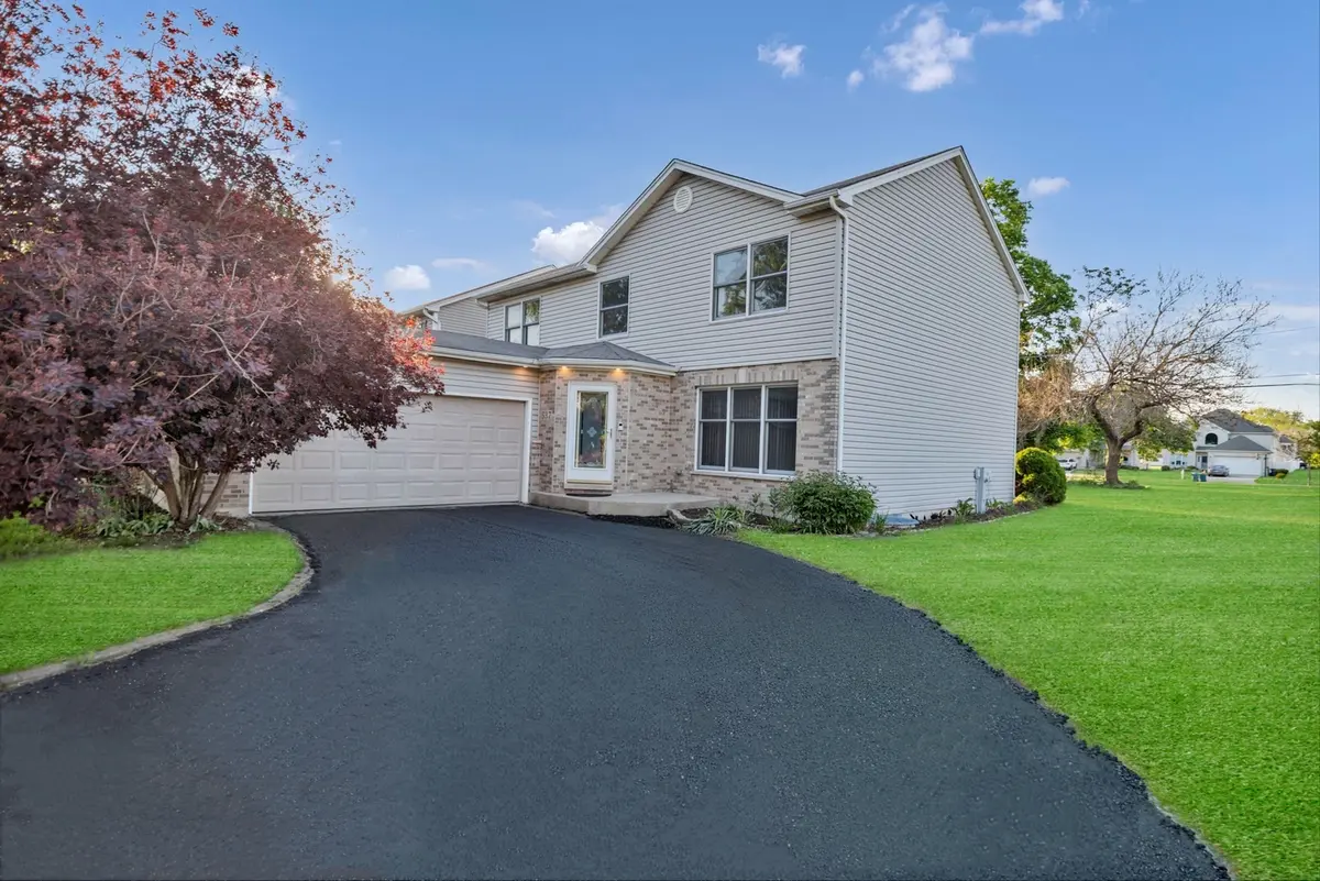 537 W Comstock AVE, Elmhurst, IL 60126