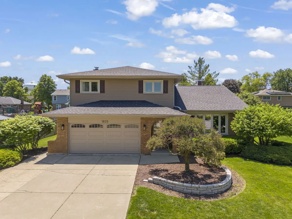 1825 Northbridge PL, Downers Grove, IL 60516