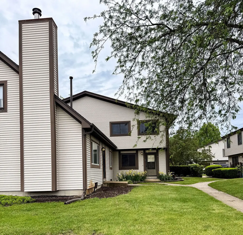 1719 Cedarbrook CT #0, Sycamore, IL 60178