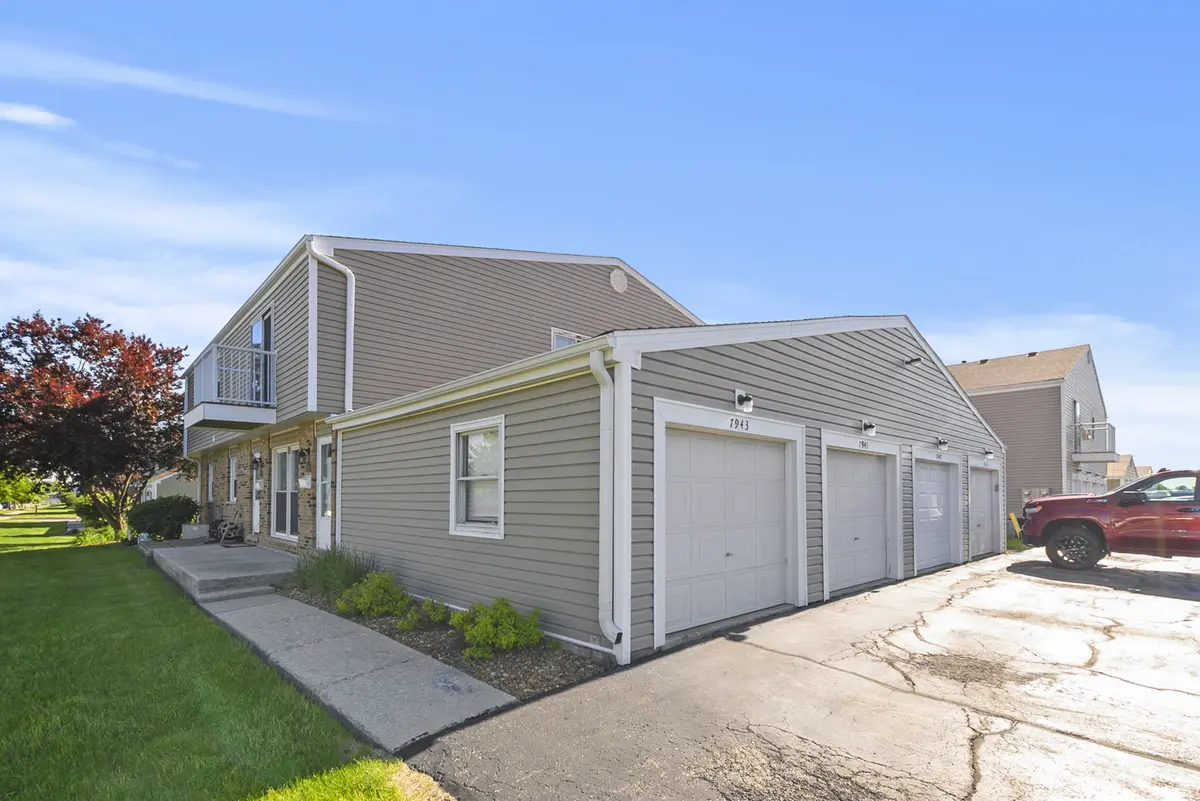 7941 163rd PL #26, Tinley Park, IL 60477