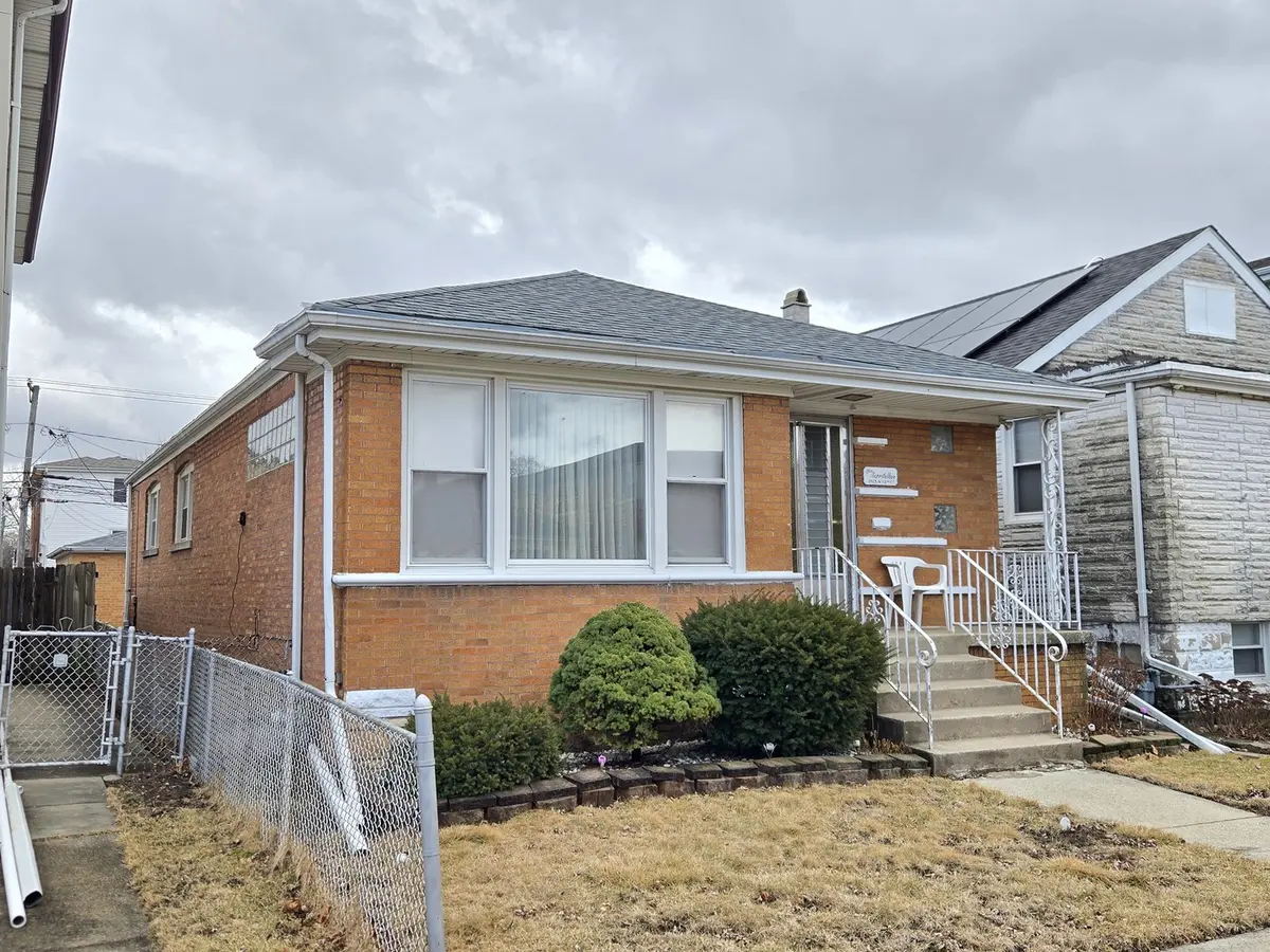 2025 N 72nd CT, Elmwood Park, IL 60707