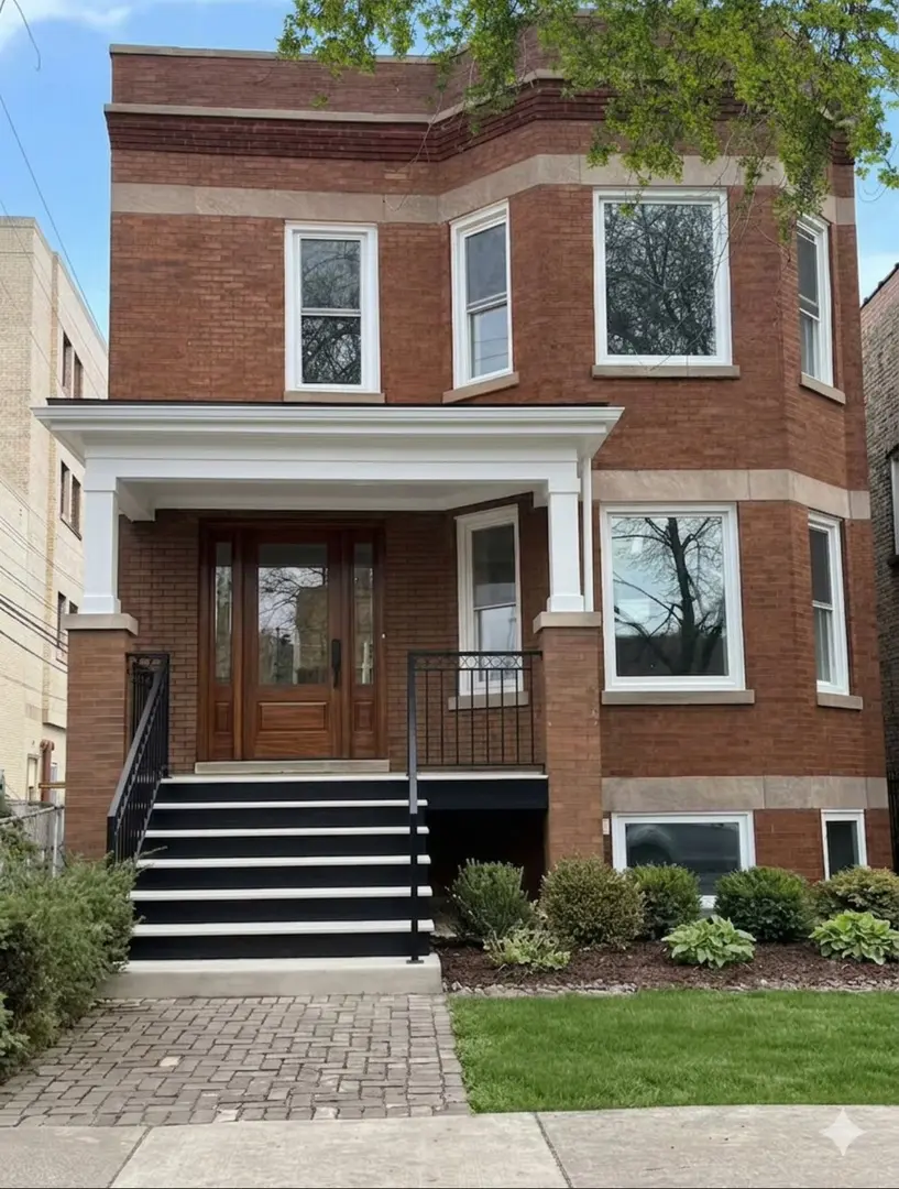 3941 N Spaulding AVE, Chicago, IL 60618