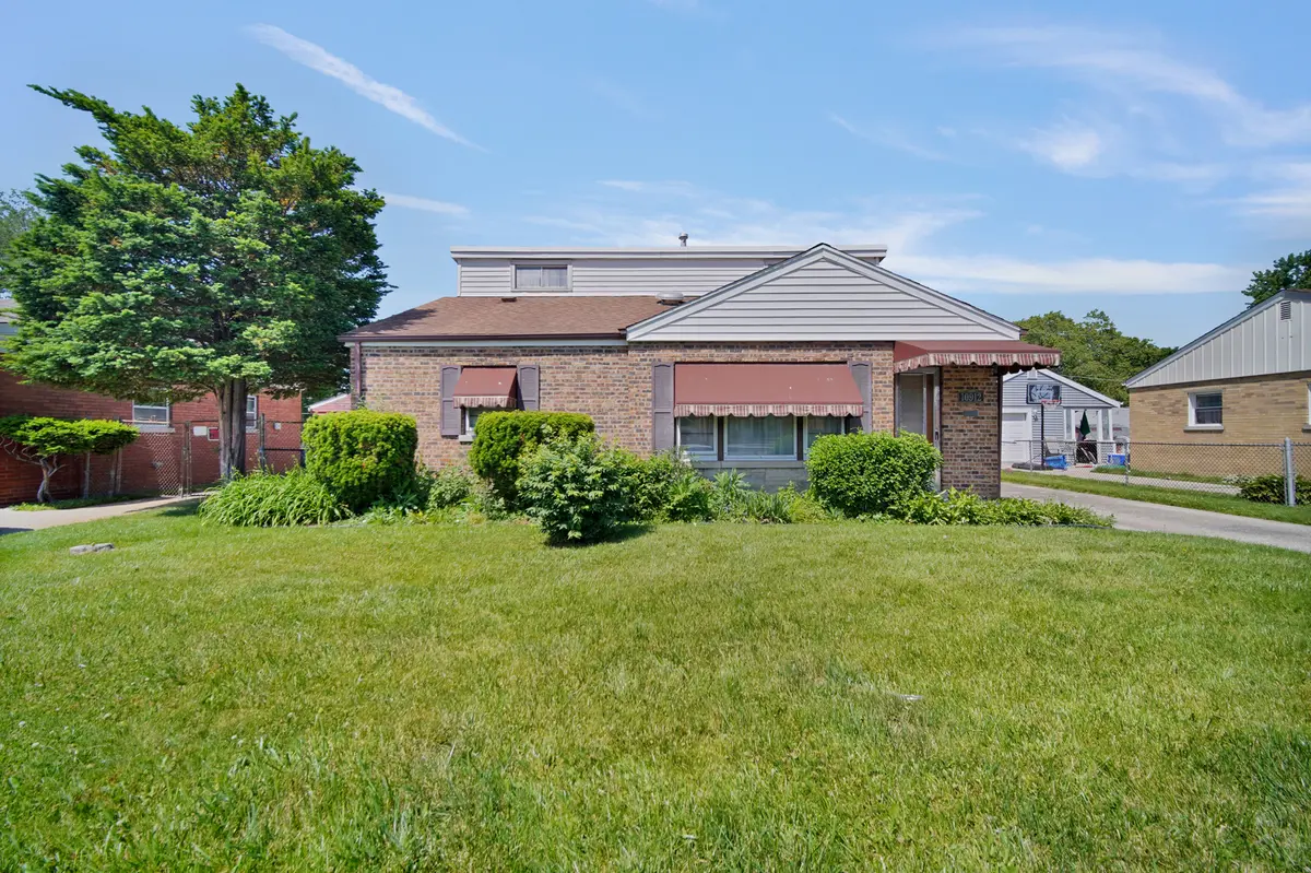 10912 S Pulaski RD, Oak Lawn, IL 60453