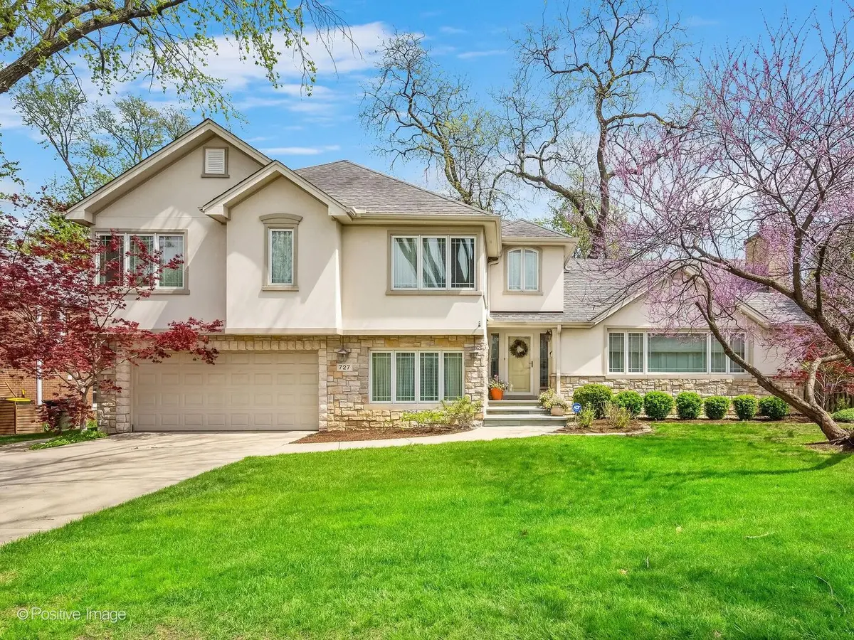 727 S Spring AVE, La Grange, IL 60525