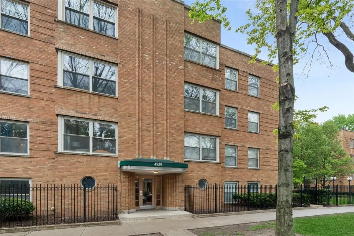 4939 N Wolcott AVE #1A, Chicago, IL 60640