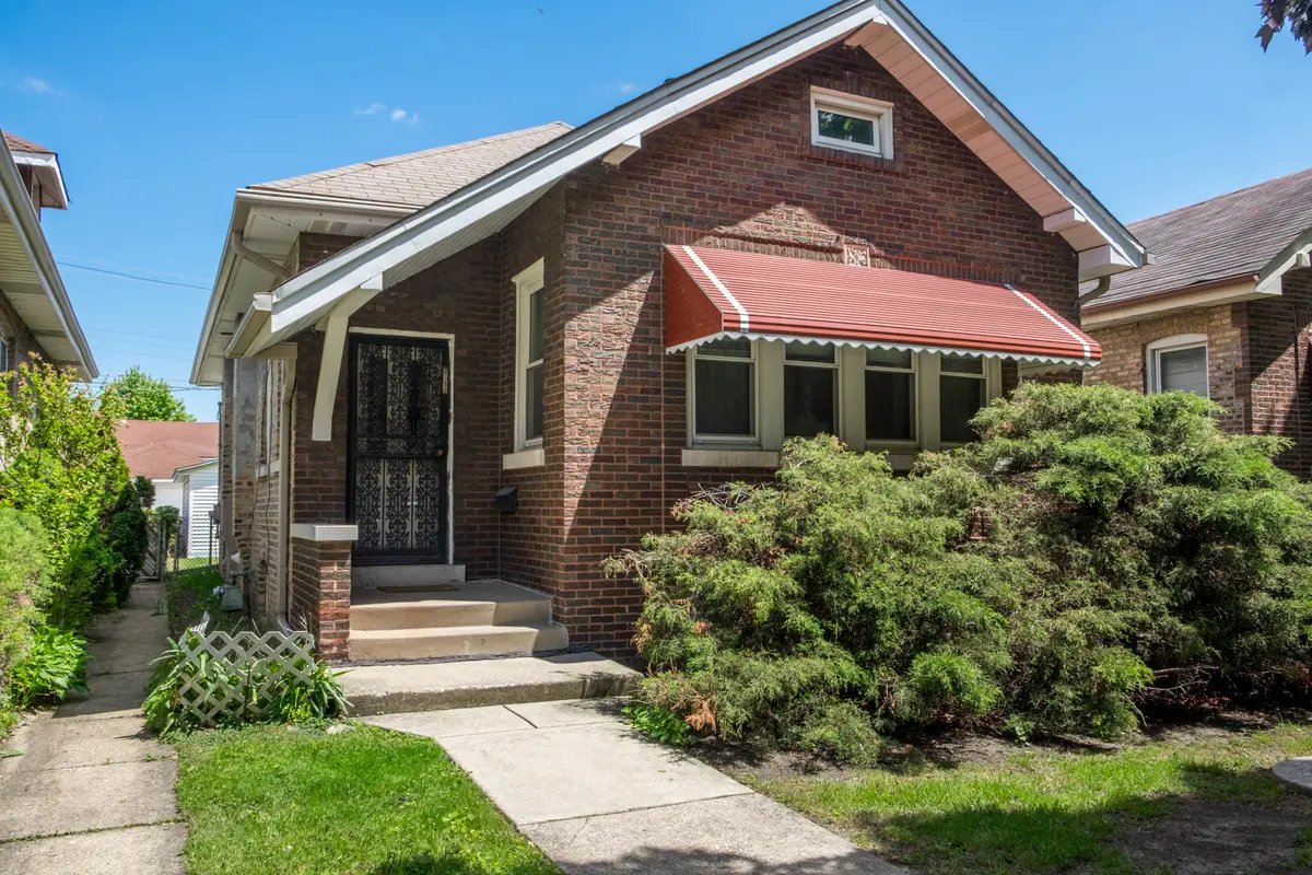 2513 S 61st CT, Cicero, IL 60804