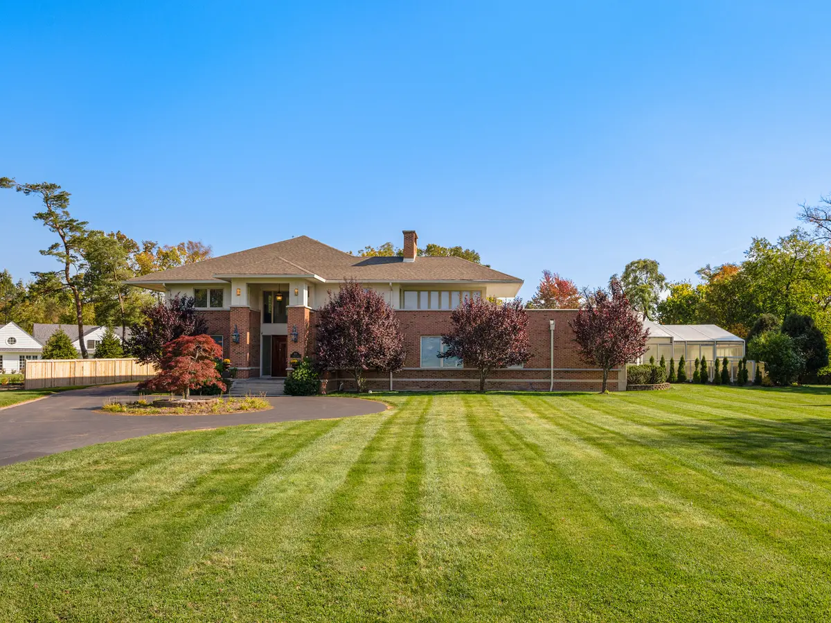 115 Dickens RD, Northfield, IL 60093