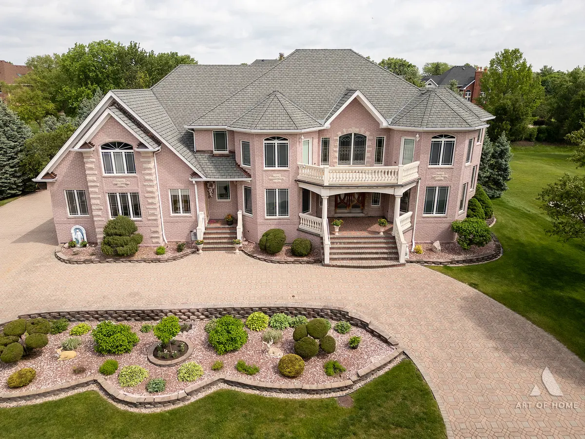 10840 Crystal Meadow CT, Orland Park, IL 60467