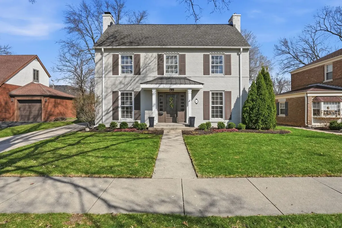 171 S Fairview AVE, Elmhurst, IL 60126