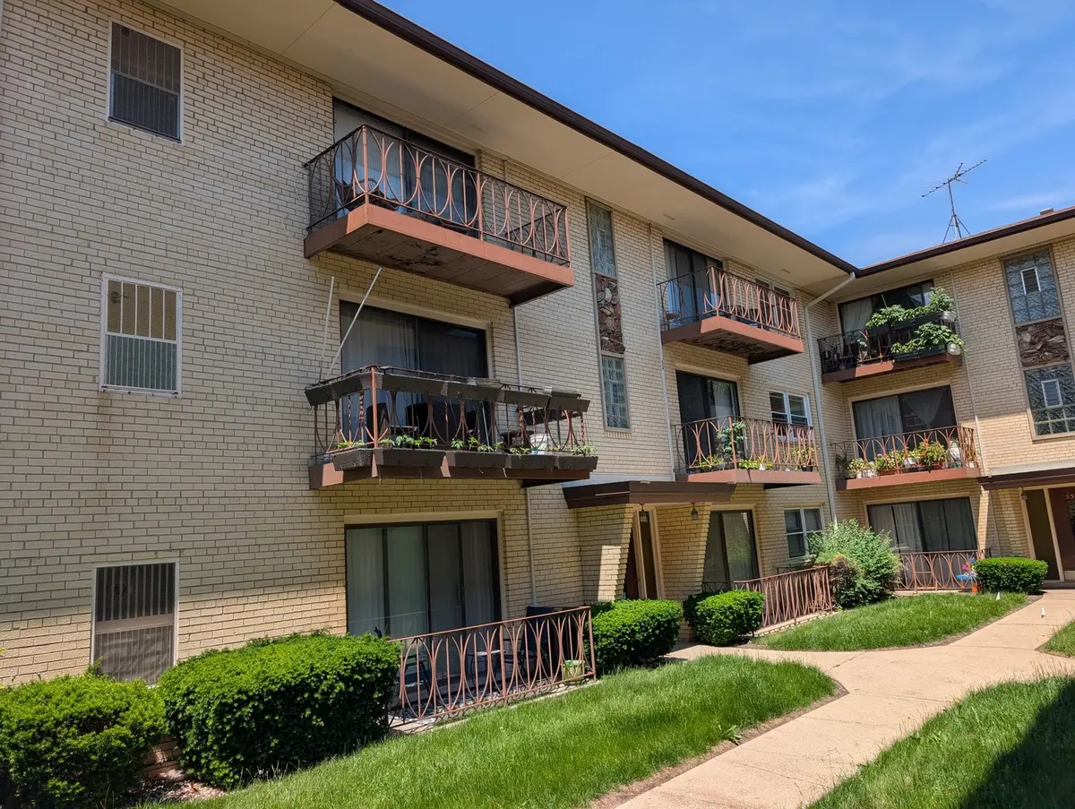 5516 W Windsor AVE #3M, Chicago, IL 60630