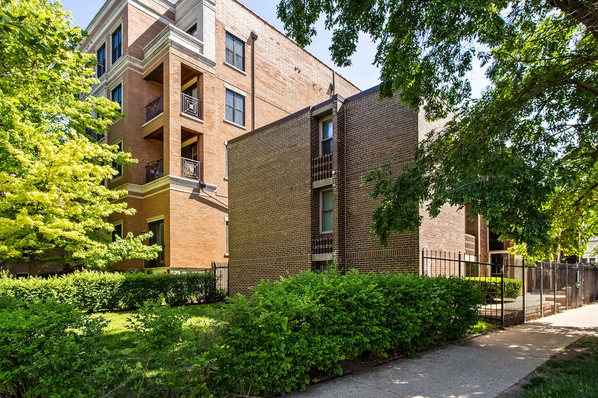 425 South BLVD #3C, Evanston, IL 60202