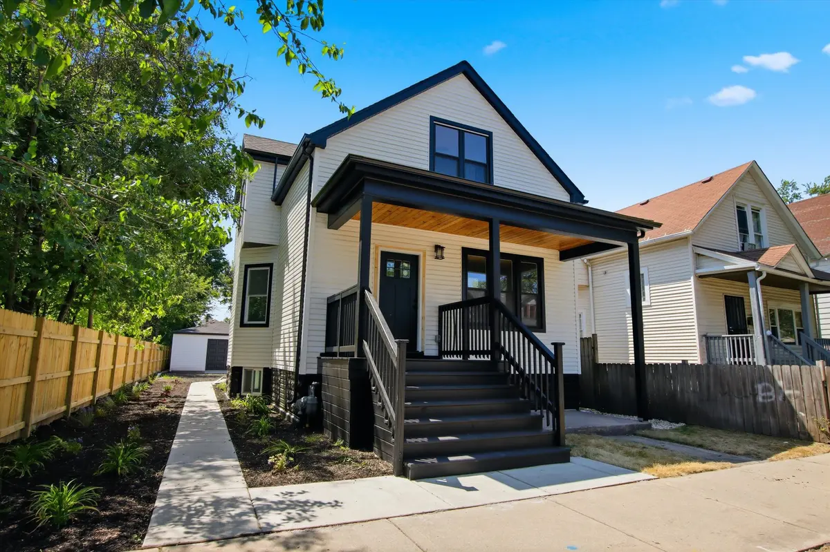 11436 S Yale AVE, Chicago, IL 60628
