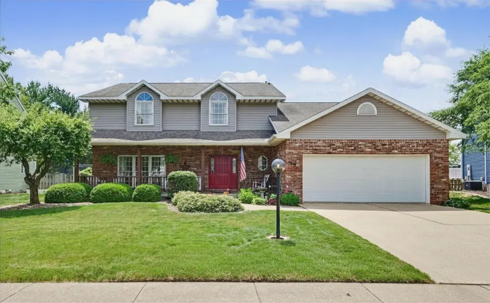 4107 Danbury DR, Champaign, IL 61822