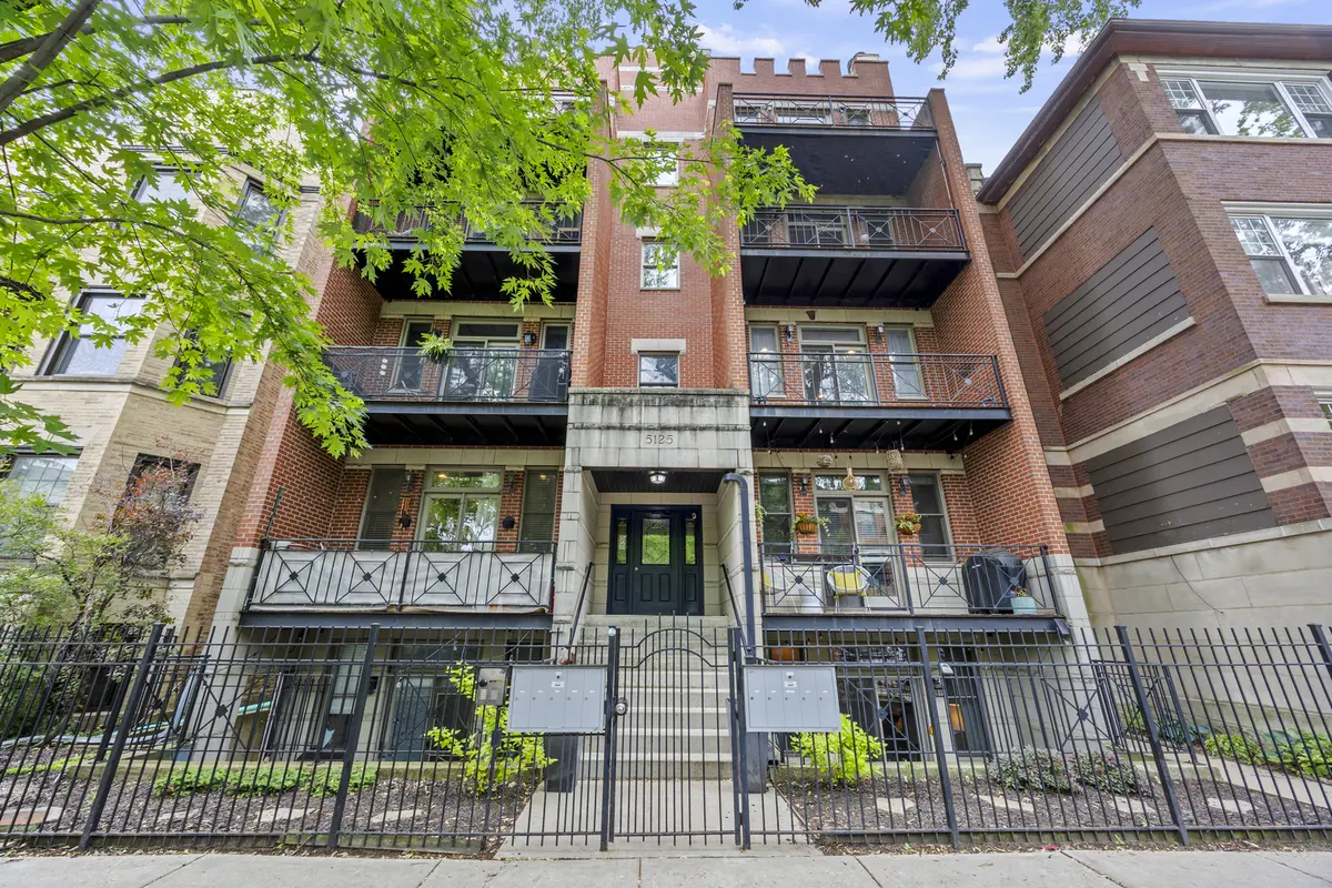 5125 N Kenmore AVE #PH-North-5N, Chicago, IL 60640