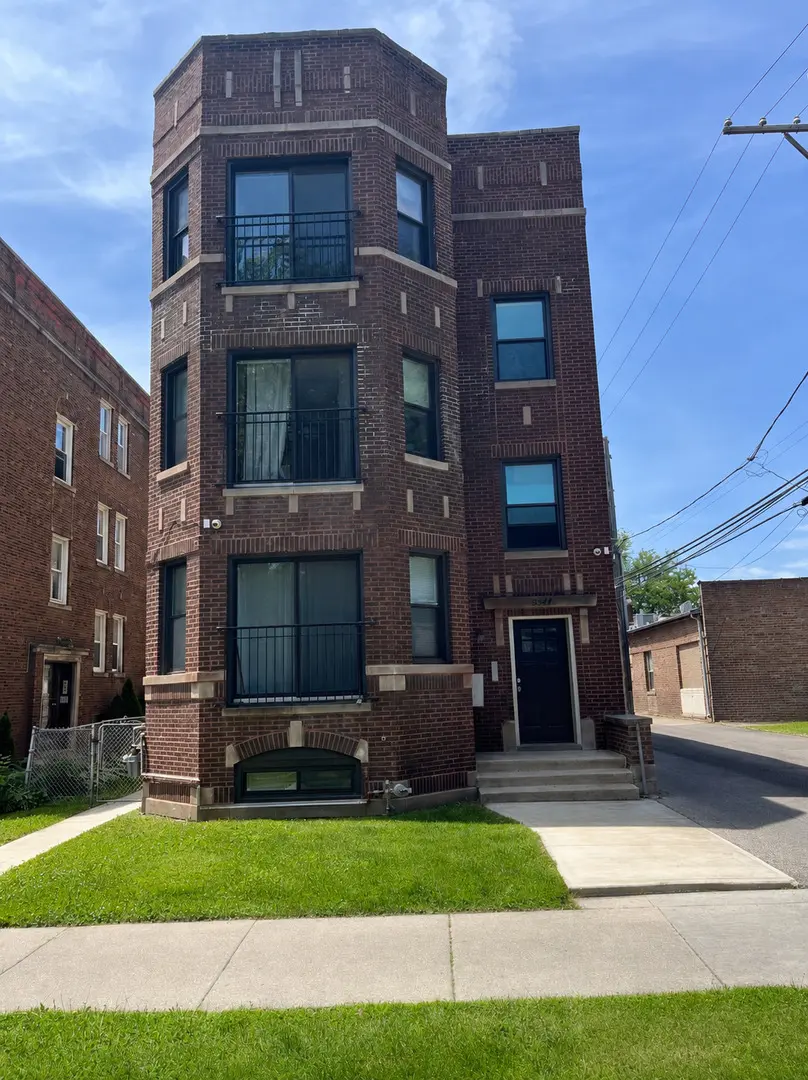 6344 N Artesian AVE #1, Chicago, IL 60659