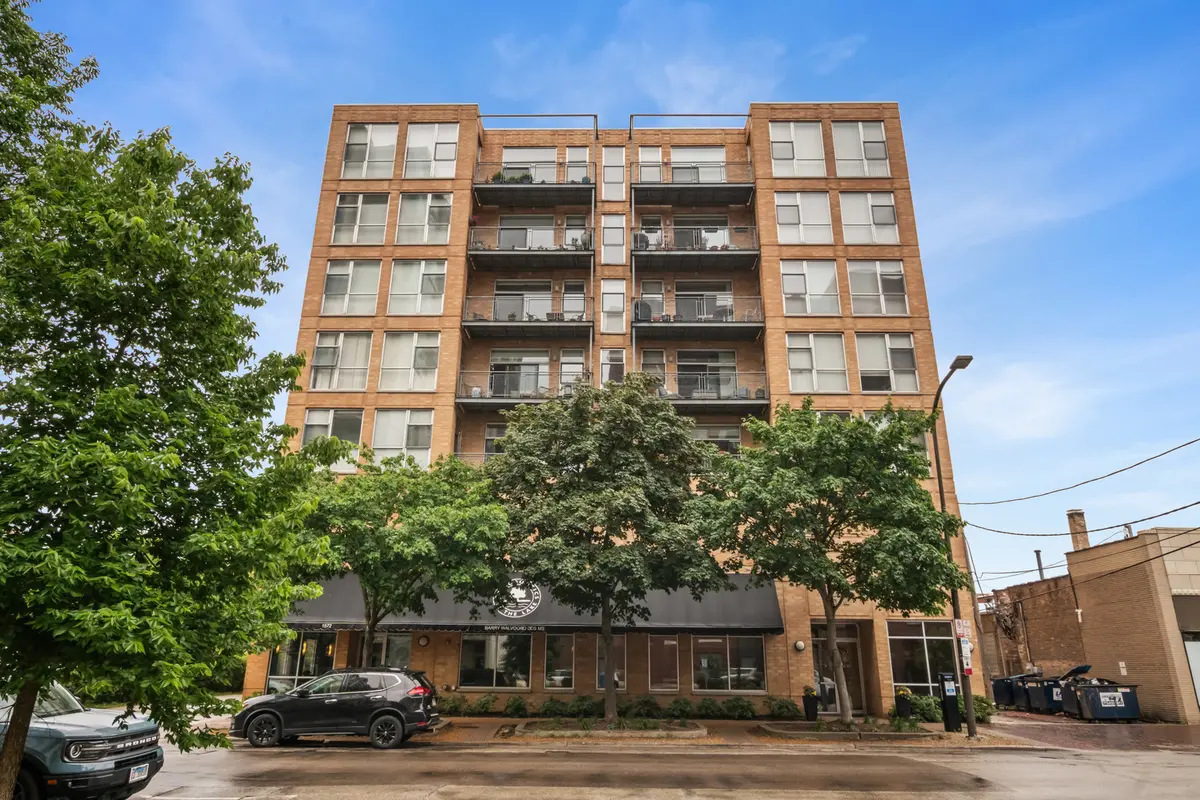 1572 MAPLE AVE #404, Evanston, IL 60201