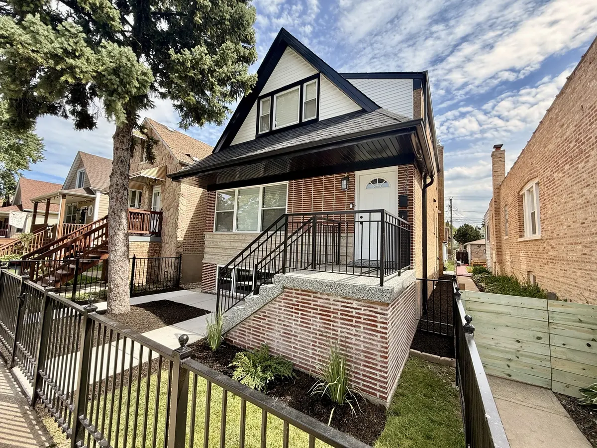 5329 W 30th PL, Cicero, IL 60804