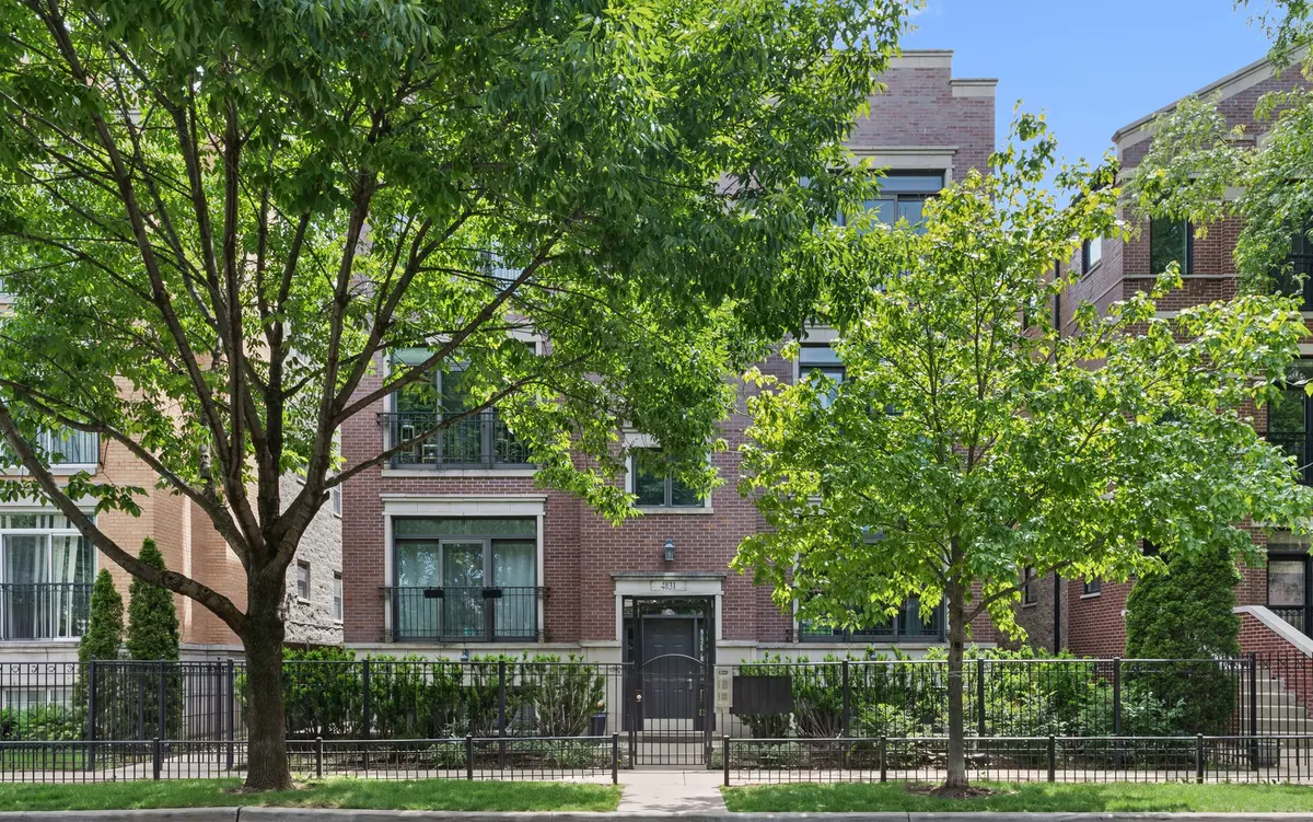 4831 N Winthrop AVE #3S, Chicago, IL 60640