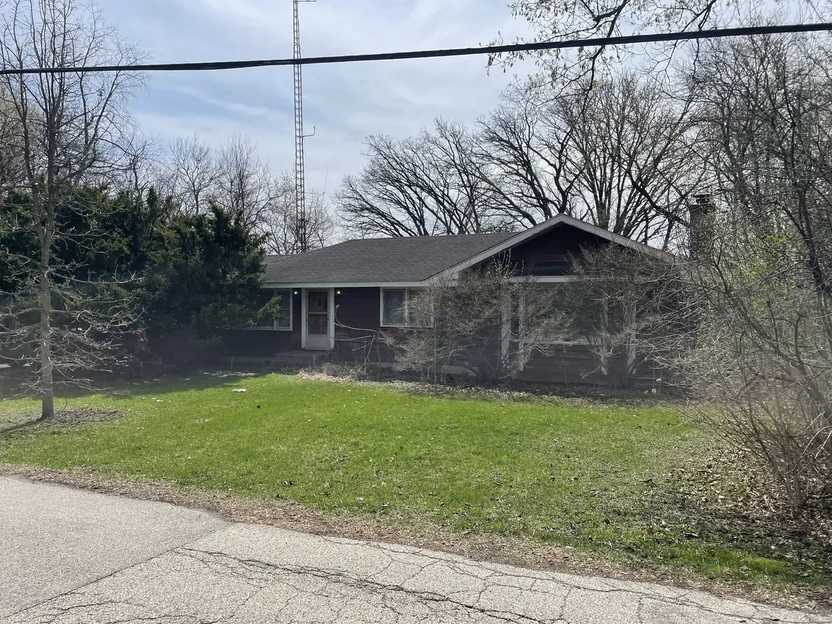 1613 South ST, Crystal Lake, IL 60014