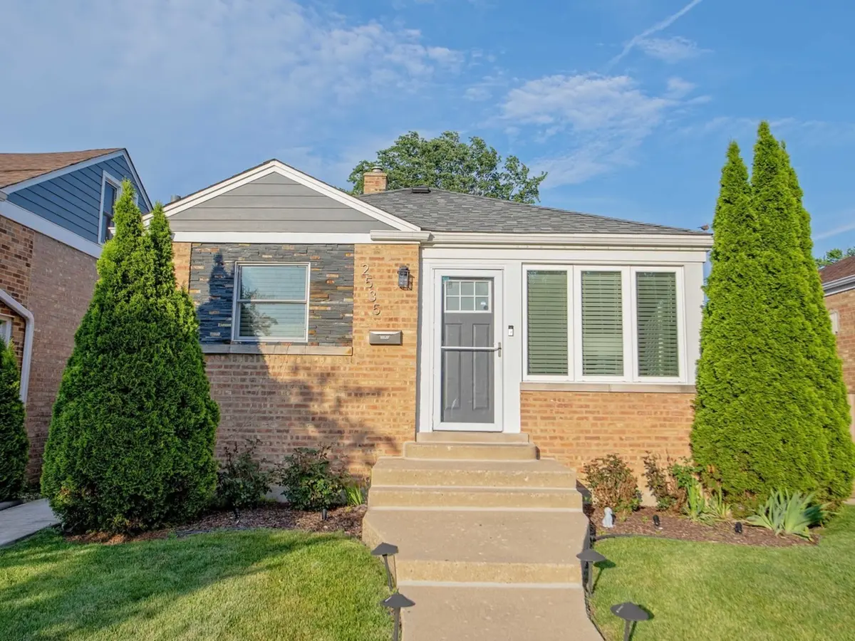2535 West ST, River Grove, IL 60171
