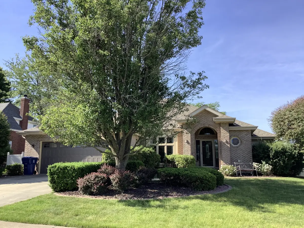 608 HEARTLAND DR, New Lenox, IL 60451