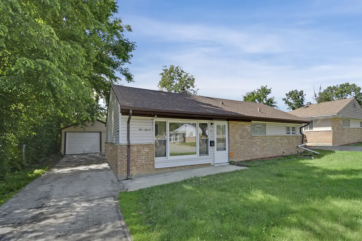 111 Shabbona DR, Park Forest, IL 60466
