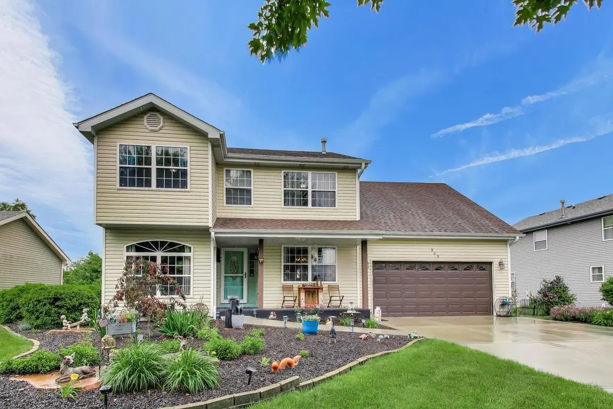 909 Arrowhead DR, Elwood, IL 60421