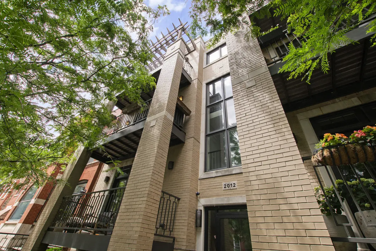 2012 W Erie ST #3W, Chicago, IL 60612