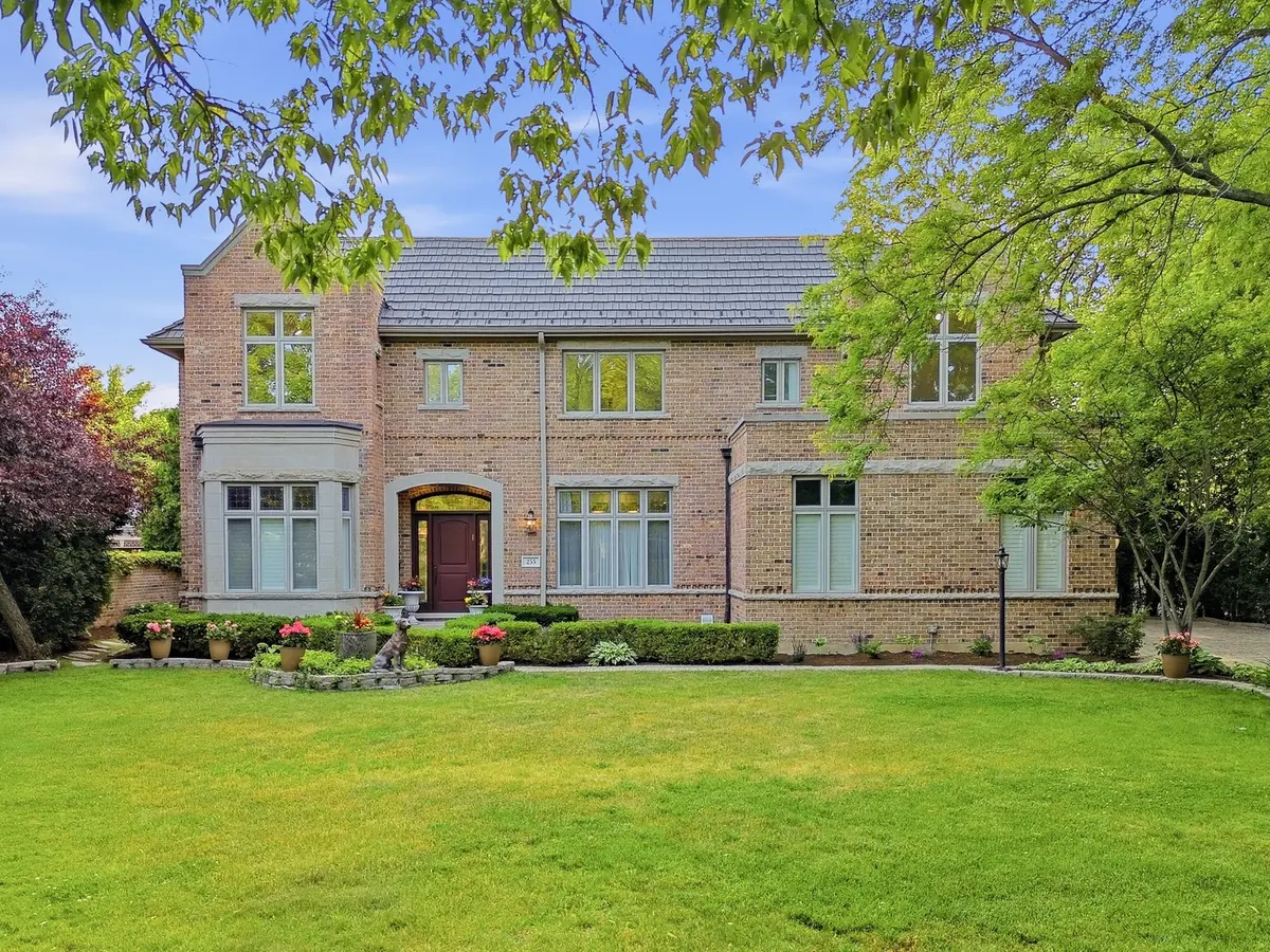 253 Franklin RD, Glencoe, IL 60022