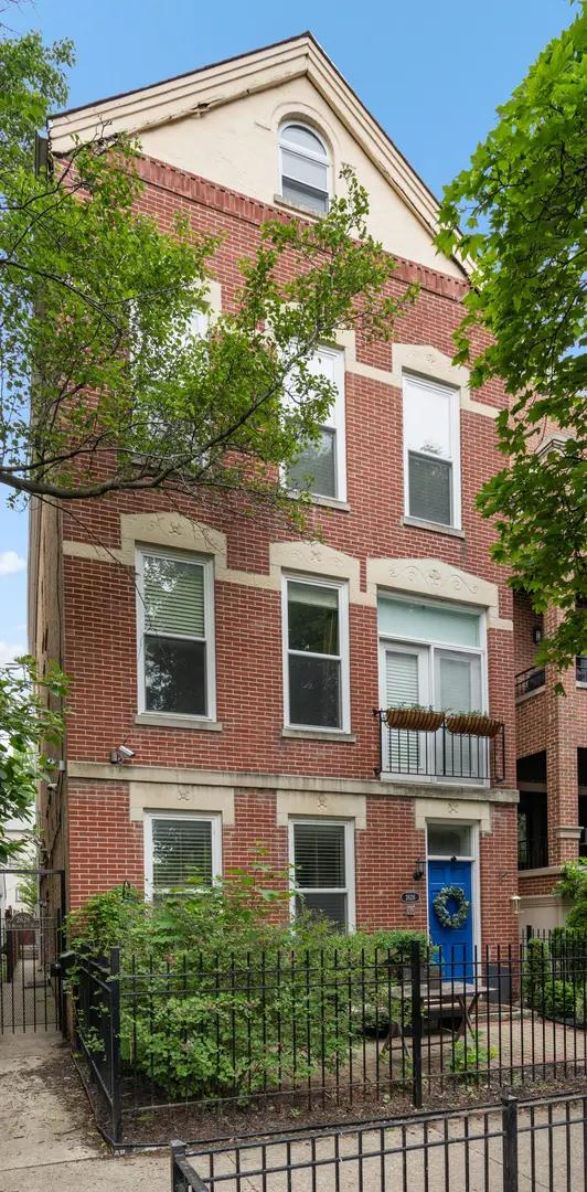 2626 N Wayne AVE #Rear, Chicago, IL 60614